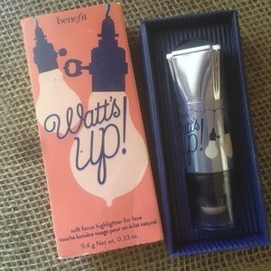 Benefit watts up stick highlighter.